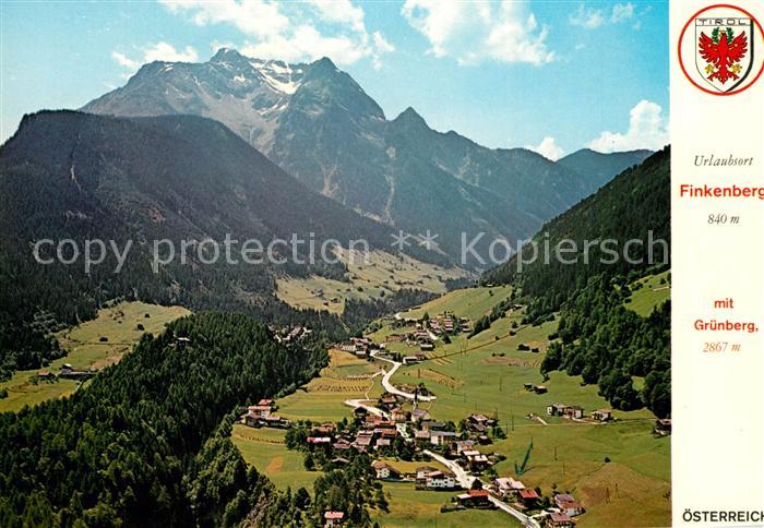 Finkenberg Tirol mit Gruenberg Finkenberger Alm Bahnen zum Penkenjoch Fliegerauf