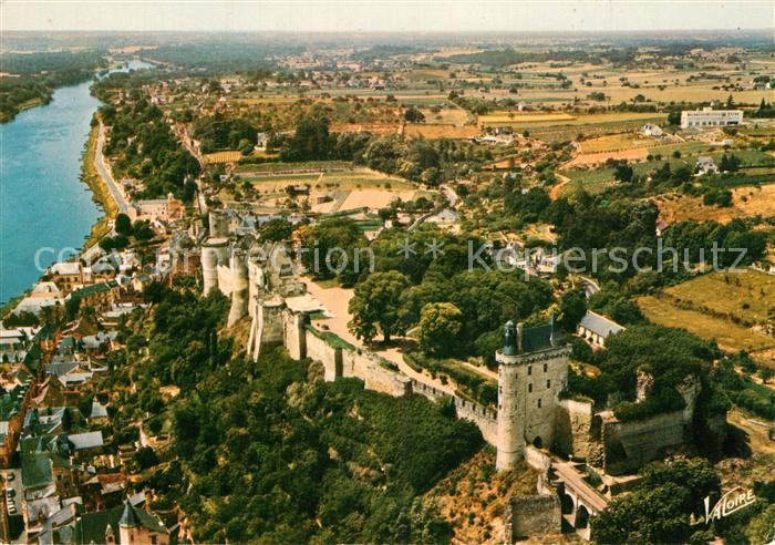Chinon Indre et Loire Chateau Bords de la Vienne vue aérienne
