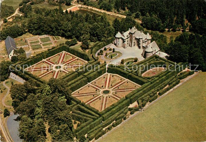Orcival Chateau de Cordes XV siècle vue aérienne