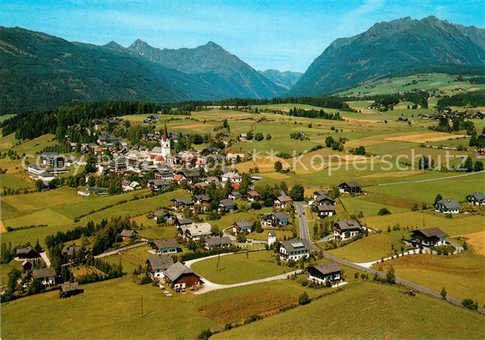 Mariapfarr Sommerfrische Wintererholungsort Alpenpanorama Fliegeraufnahme