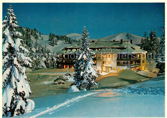 Turracher Hoehe Hotel Hochschober Winterlandschaft Alpen
