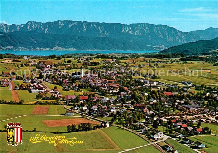 St Georgen Attergau Fliegeraufnahme mit Attersee Hoellengebirge