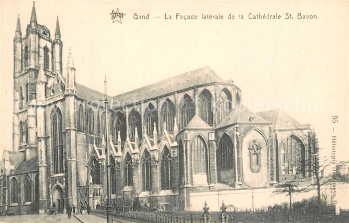Gand Belgien Facade latérale de la Cathedrale Saint Bavon