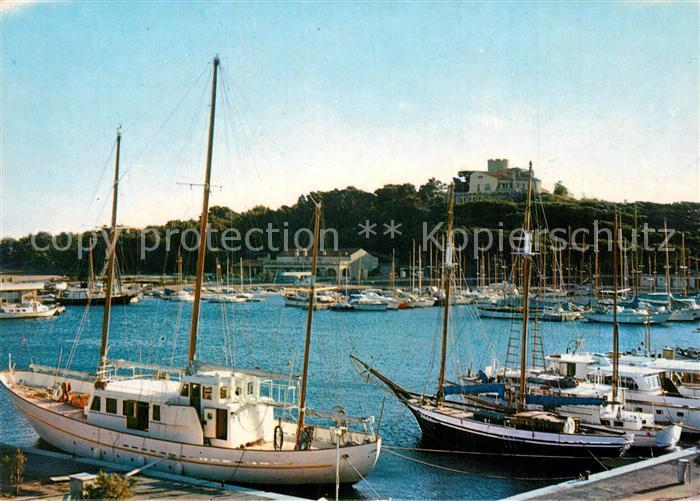 Le Brusc Ile des Embiez Le Port Le Snack Le Chateau