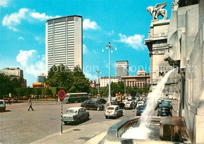 Milano Piazza Duca d’Aosta e Grattacielo Pirelli