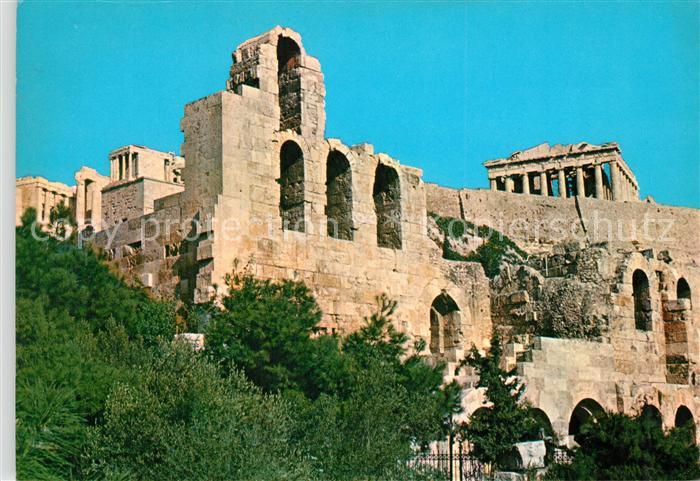 Athen Griechenland Das Odeon des Herodus Attikus und der Parthenon