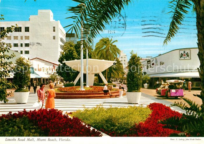 Miami Beach Lincoln Road Mall