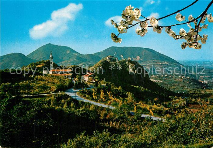 Colli Euganei Panorama verso Castelnuovo e la Rocca Pendice