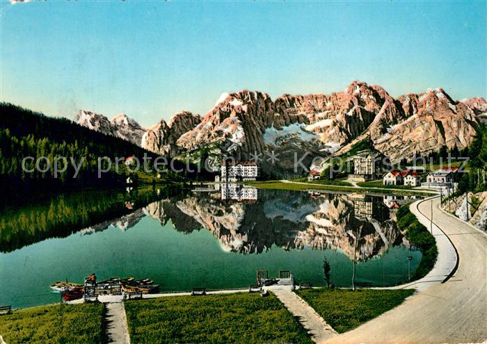 Misurinasee Lago di Misurina Col Sorapis Bergsee Berghotels Dolomiten