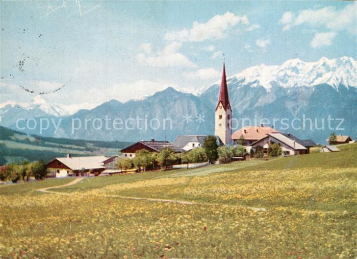 Patsch Ortsansicht mit Kirche Martinswand Karwendelgebirge