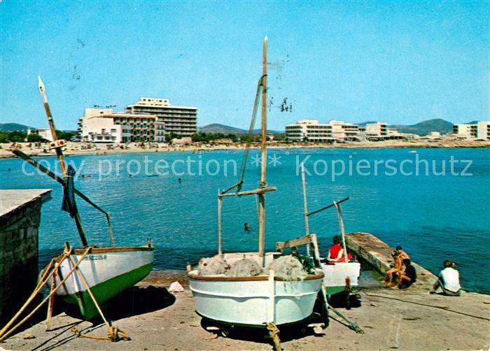 S Illot Hafen Fischerboote Blick zum Strand Hotels