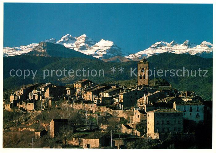 Ainsa Panorama Blick zu den Pyrenaeen