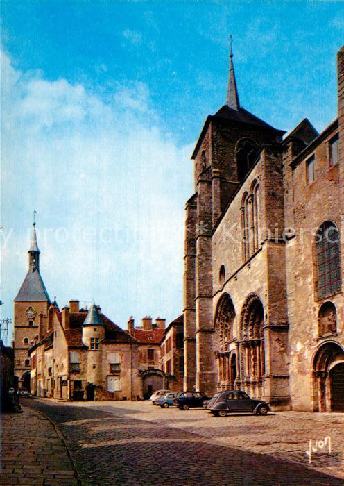 Avallon Collegiale Saint Lazare
