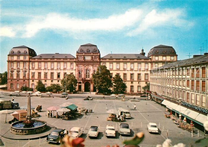 Darmstadt Marktplatz Brunnen Schloss