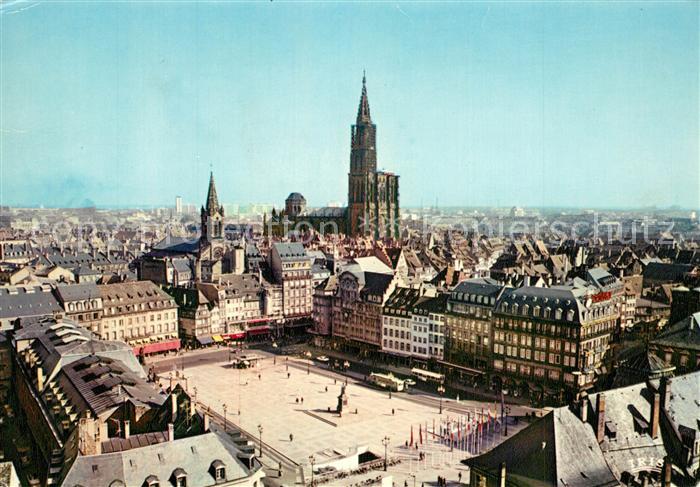 Strasbourg Alsace Place Kléber et la Cathedrale Kleberpla