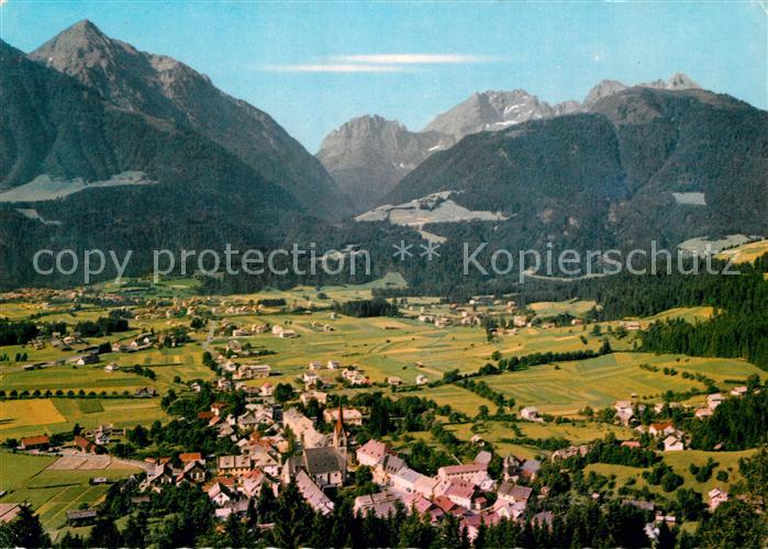 Koetschach-Mauthen Kaernten mit Polinik Cellon und Kellerwand