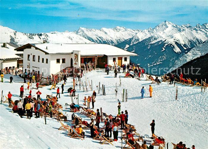 Brandbergerkolm Bergrestaurant Egg Alm Stube Ahornspitze