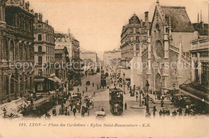 Strassenbahn Lyon Place des Cordeliers Eglise Saint-Bonaventure