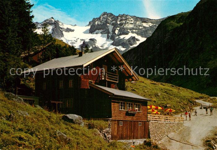 Mayrhofen Zillertal Alpengasthaus Gruene Wand Huette mit Kasseler Spitze Keilbac