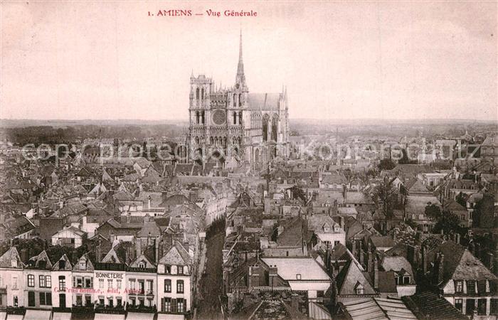 Amiens Vue Generale avec Cathedrale