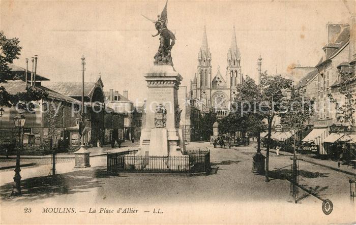 Moulins Allier Place d Allier Monument Eglise