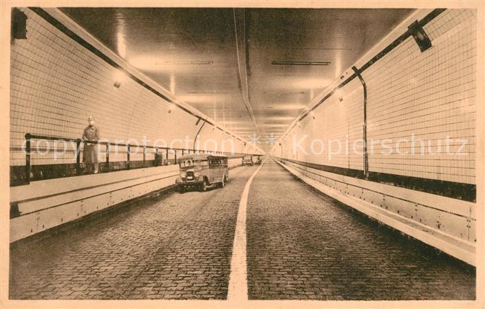 Anvers Antwerpen Vue intérieure du Tunnel pour véhicules sous l'Escaut