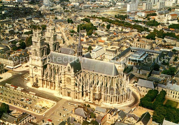 Orleans Loiret La Cathedrale vue aérienne