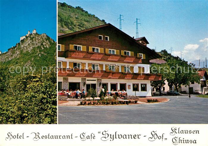 Klausen Eisacktal Suedtirol Hotel Restaurant Cafe Sylvaner Hof Blick zur Burg