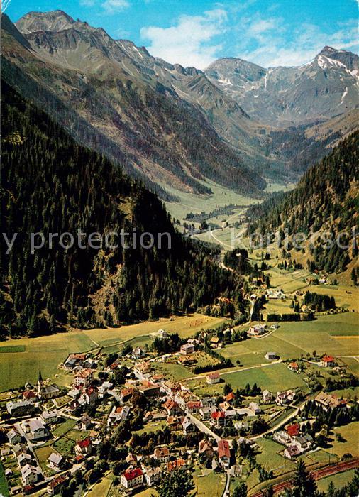 Mallnitz Kaernten Hoehenluftkurort Tauerntal mit Geiselkopf Hohe Tauern Fliegera