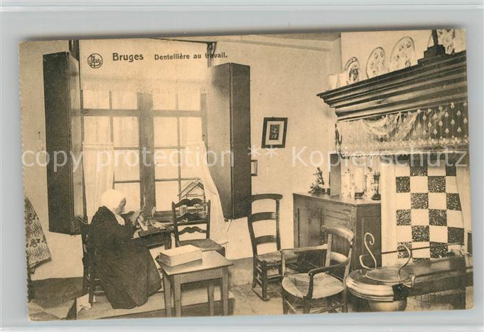 Bruges BRUGGE Belgie Dentellière au travail