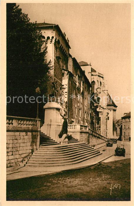 Chambery Savoie Chateau Ducal et Monument ders Freres Joseph et Xavier de Maistr