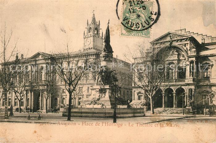 Avignon Vaucluse Place de L_Horloge Theatre et Mairie
