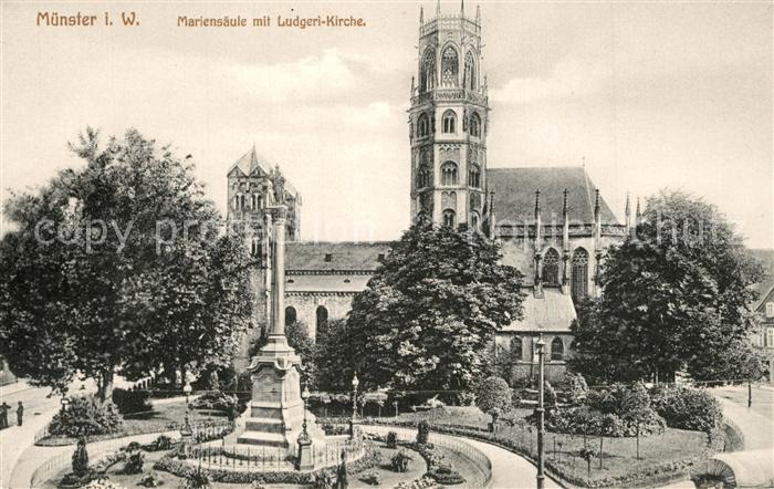 Muenster Westfalen Mariensaeule mit Ludgeri Kirche