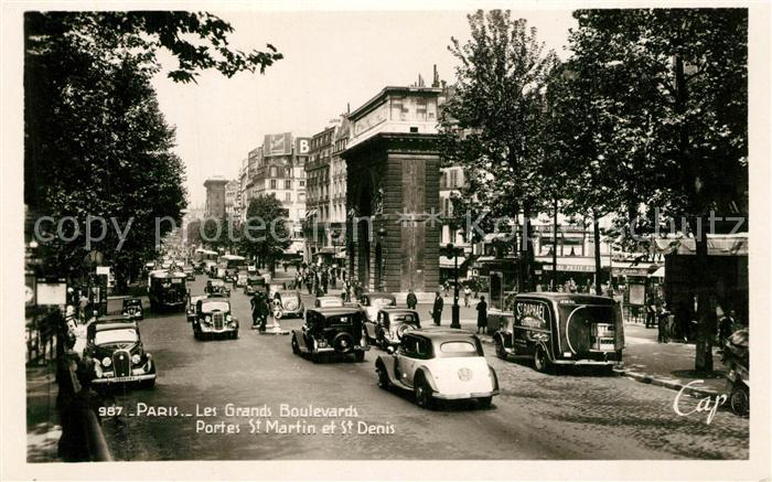 Paris Les Grands Boulevards Ports St. Martin et St. Denis