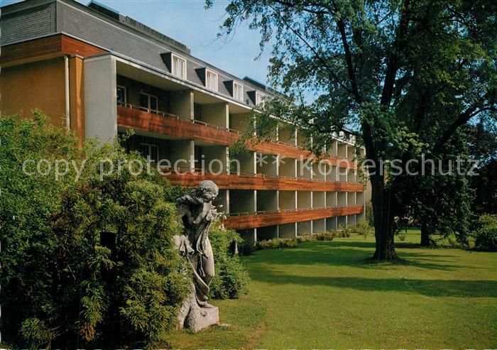 Baden Wien Parkhotel Statue