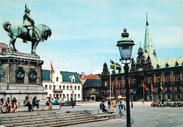 Malmoe Stortorget med statyn Karl X Gustav