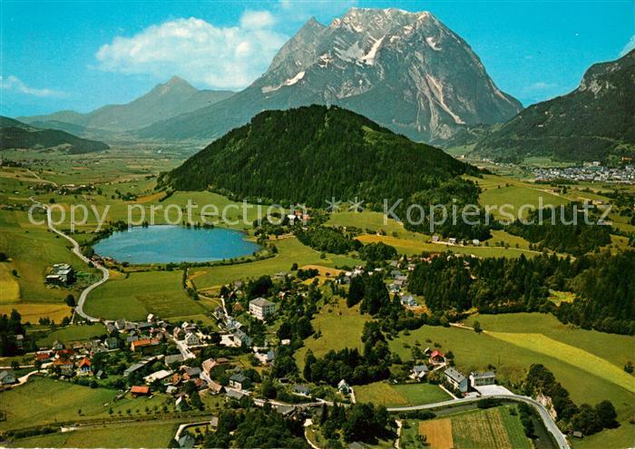 Aigen Ennstal Steiermark Sommerfrische Putterersee Blick gegen Grimming Dachstei