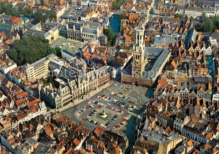 BRUGGE Bruges Belgie Markt Belfried Fliegeraufnahme