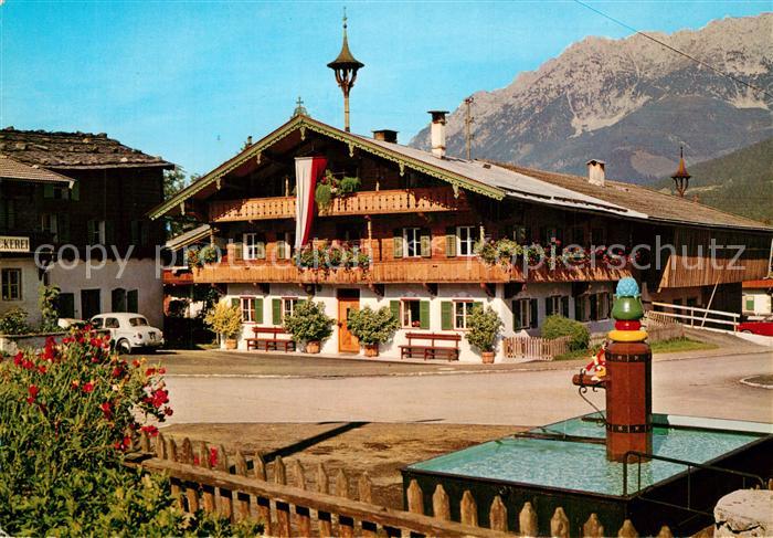 Ellmau Tirol Bauernhaus am Wilden Kaiser Brunnen
