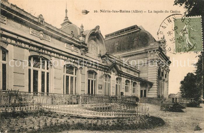Neris-les-Bains La facade du Casino