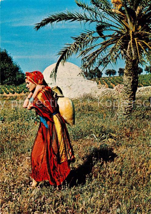 Tunis Porteuse d Eau