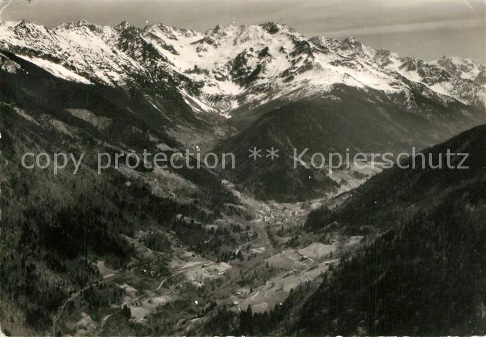 Pinsot Vue generale aerienne et les Deux Vallees