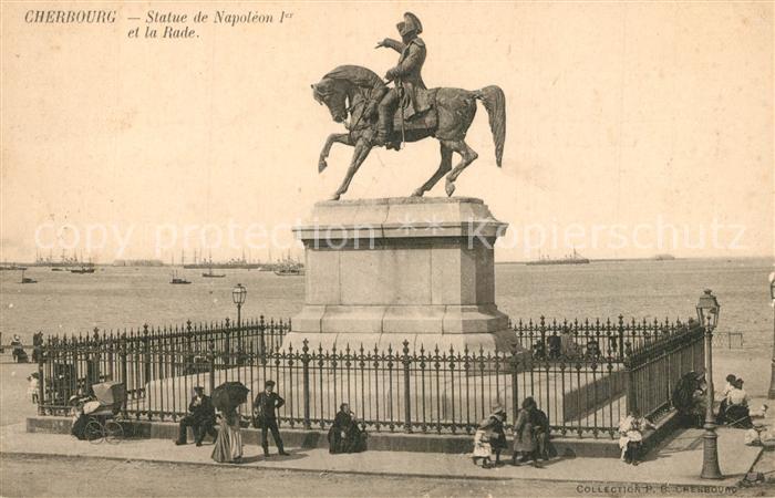 Cherbourg Statue de Napoleon I et la Rade