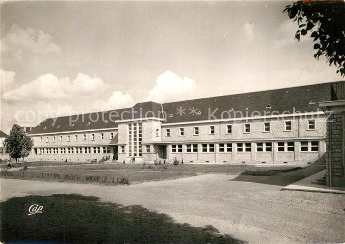 Ussel Cantal Le College Moderne