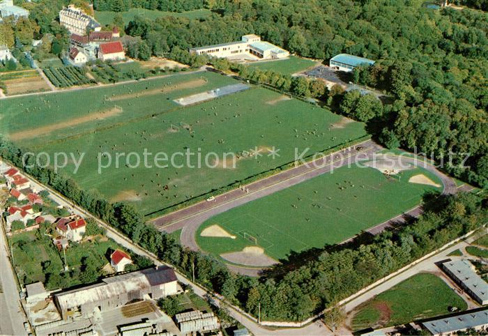 Pontoise  Val-d Oise Ecole Saint Martin de France Les Stades vue aérienne