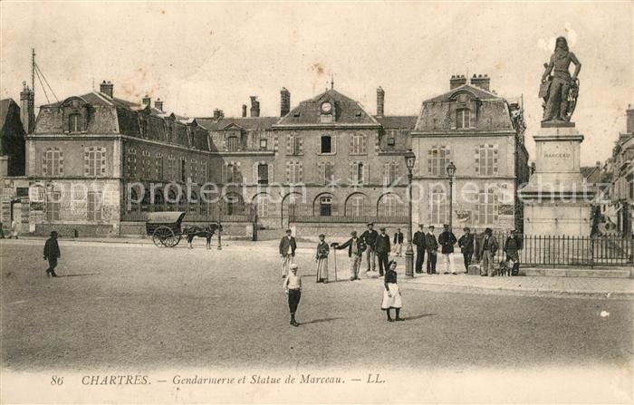 Chartres 28 Gendermerie Statue de Marceau