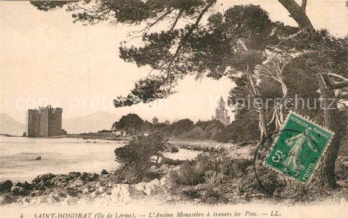 Saint Honorat Monastere a travers les Pins