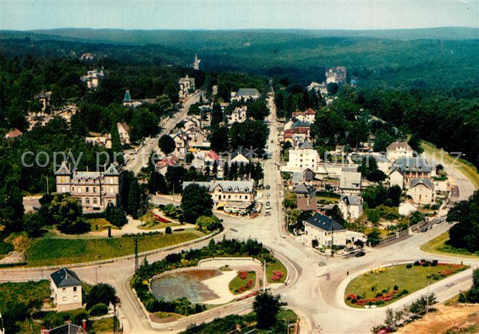 Bagnoles-de-l Orne Le petit Bagnoles vue aérienne