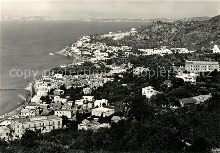 Casamicciola Terme La litoranea vista dalla Sentinella