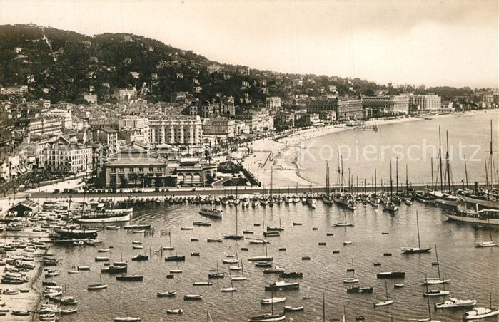 Cannes Alpes-Maritimes Casino et les Hotels vus du Mont Chevalier